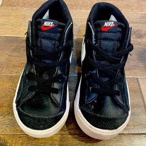 Toddler boys Nikes